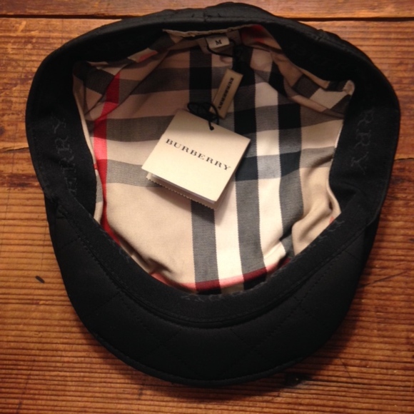 Burberry Accessories - Burberry  jasmine quilted combination flat cap